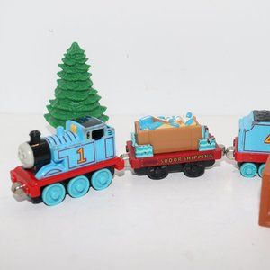 Thomas The Train Mixed Lot of 6 freight box, tree and train cars